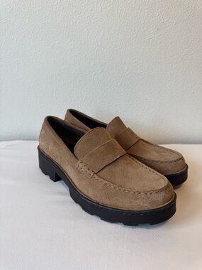 Born Suede Loafers Women’s Size 8M - Tan Brown Leather Slip on Lug Sole Shoes